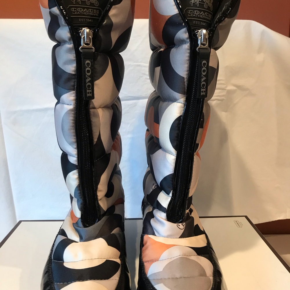 Coach Jolt Boots - Picture 2 of 8